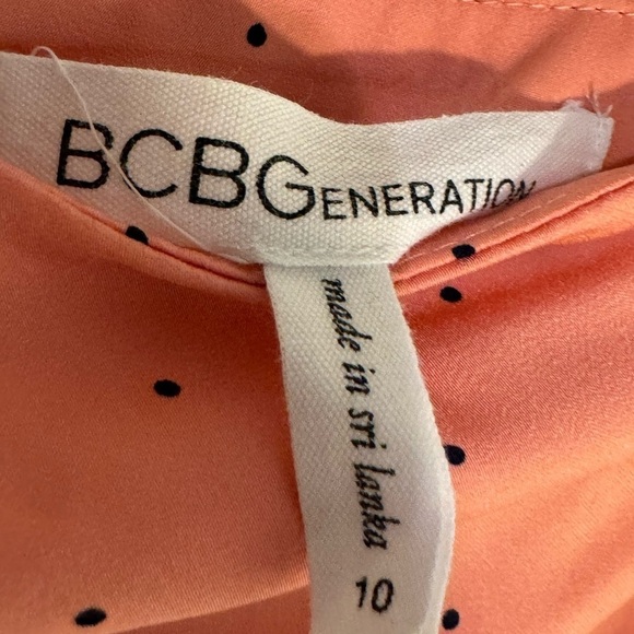 ✨BCBGeneration✨- Ruched Asymmetrical‎ Skirt - Picture 5 of 6